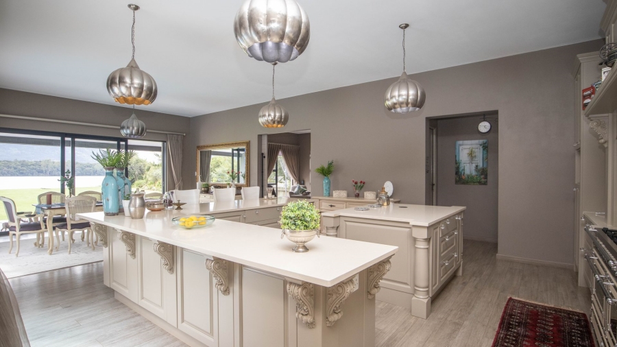 4 Bedroom Property for Sale in The Coves North West